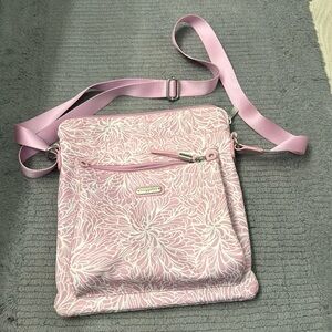 Pink Baggalini crossbody